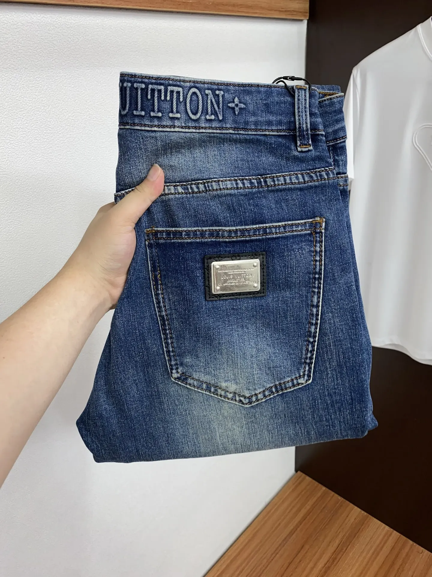 Louis Vuitton Early Spring Latest Trend Denim Jeans Louis Vuitton Early Spring Latest Trend Denim Jeans