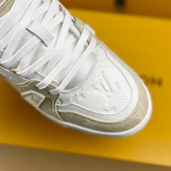Low-top fashionable sports shoes men s sports shoes Replica Louis Vuitton Mens Sneakers