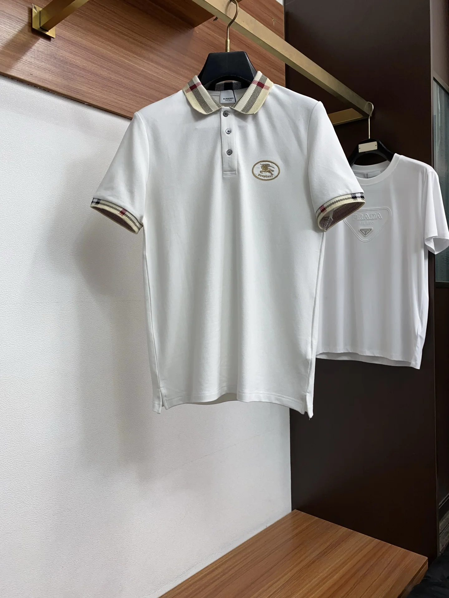 Burberry Spring and Summer New Fine Stripe Pique Business Polo Burberry Spring and Summer New Fine Stripe Pique Business Polo