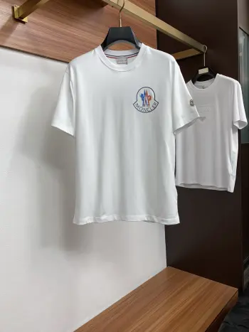 Latest short-sleeve round-neck T-shirt Replica Moncler Tshirts and Polos