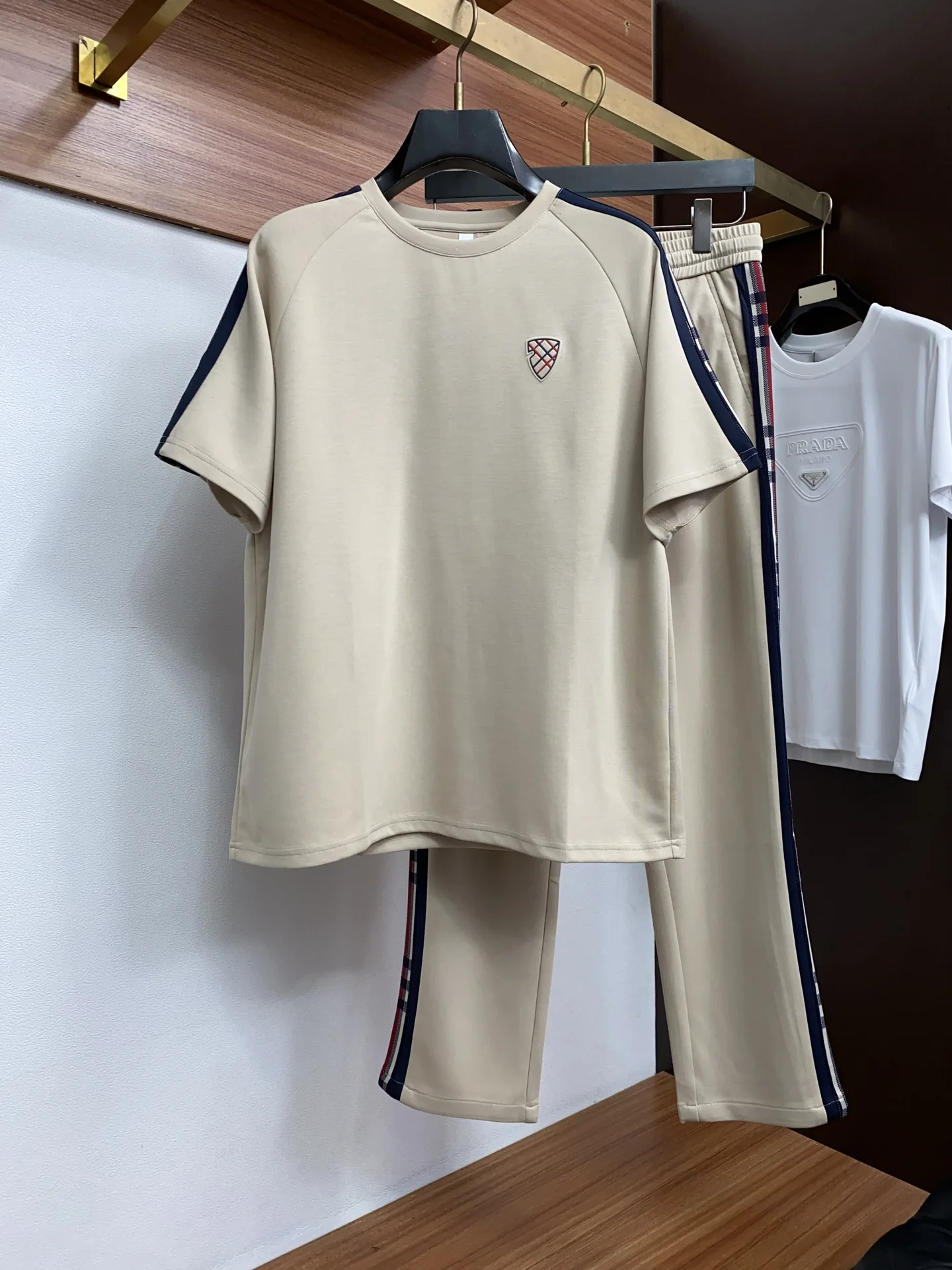 Burberry Selected Cuban Linen Workwear Pocket Suit Burberry Selected Cuban Linen Workwear Pocket Suit