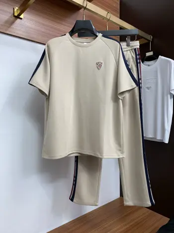 Selected Cuban Linen Workwear Pocket Suit Replica Burberry Tshirts and Polos