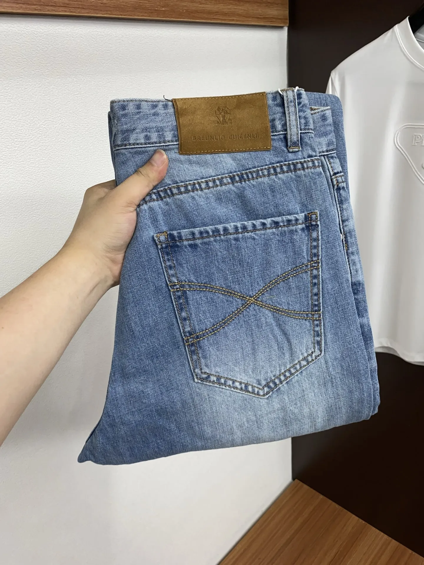 Brunello Cucinelli Early spring latest style jeans