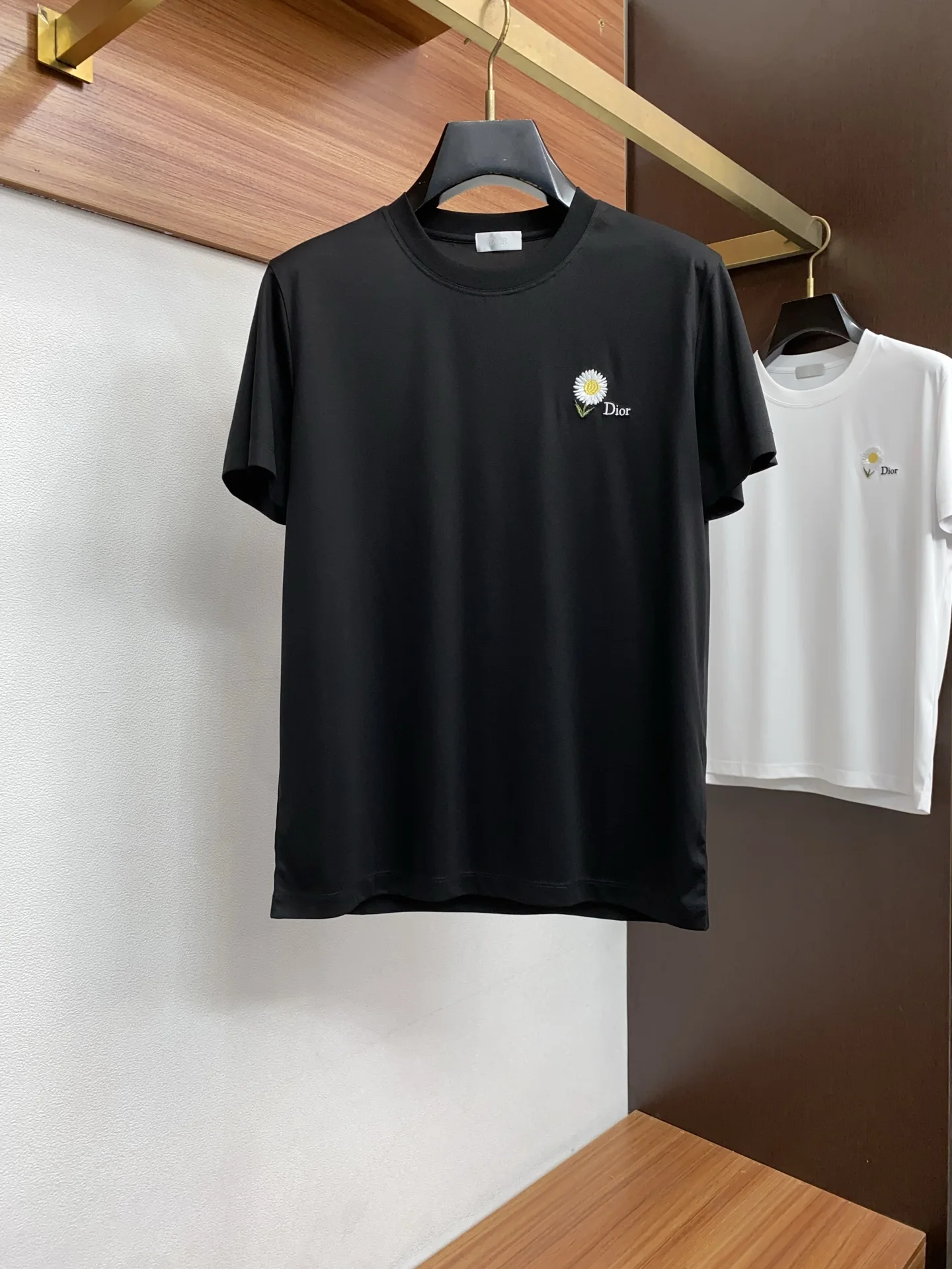 Dior Latest short-sleeve round-neck T-shirt