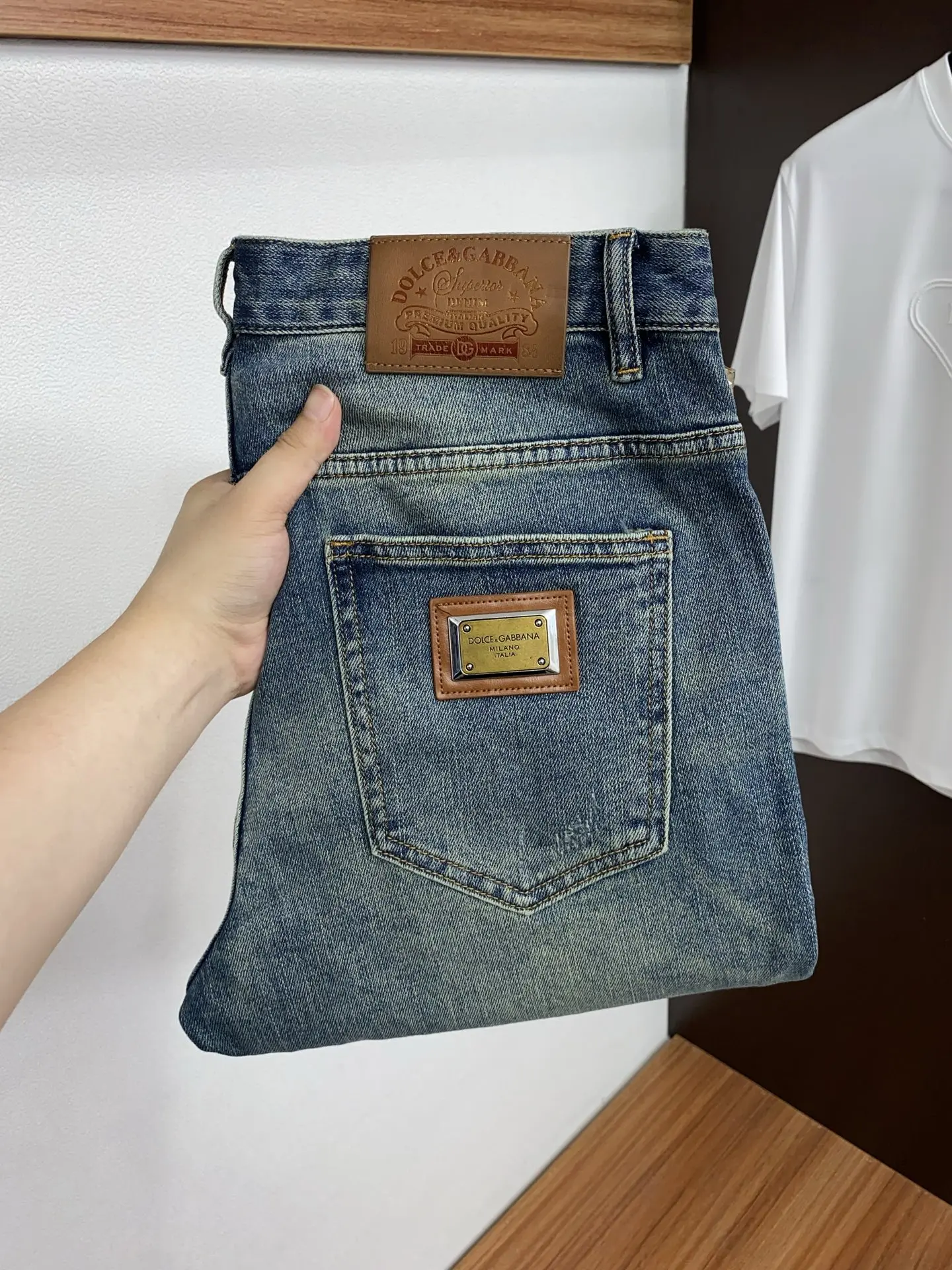 Dolce Gabbana Early spring latest style jeans Dolce Gabbana Early spring latest style jeans