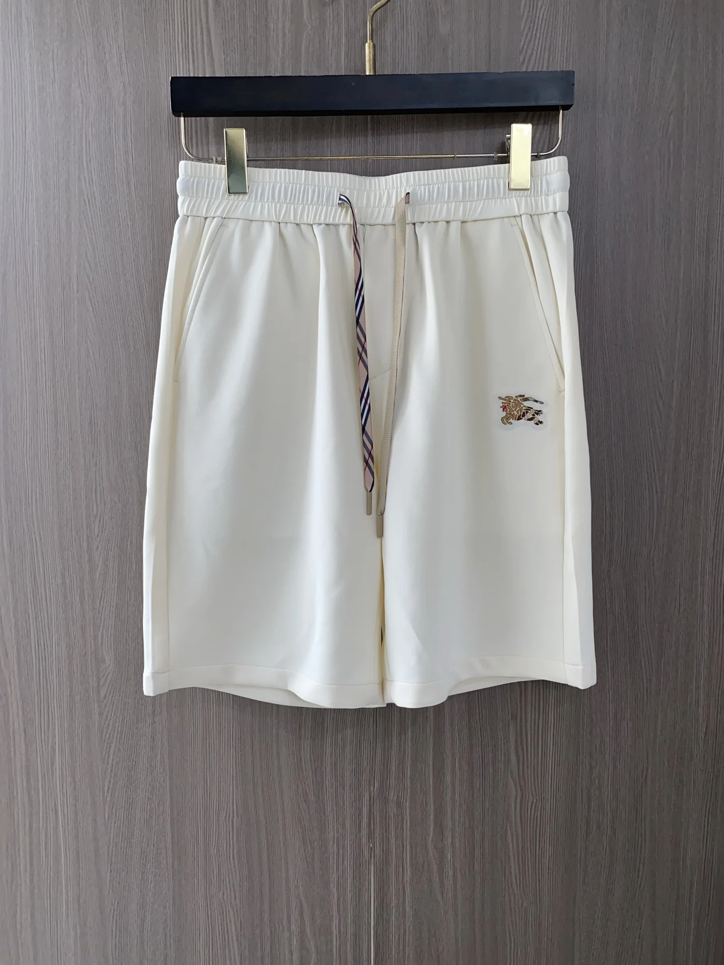 Burberry Spring and summer new casual shorts Burberry Spring and summer new casual shorts