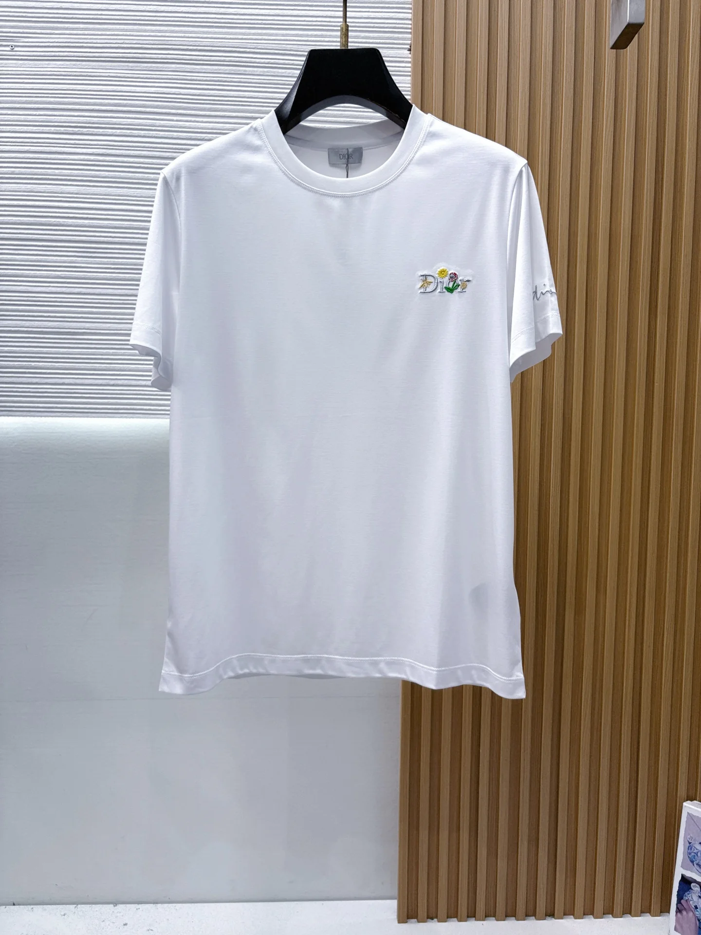 Dior Latest short-sleeve round-neck T-shirt