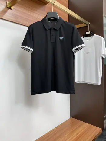 Classic Old Style Knitted Polo with Short Sleeves Replica Prada Tshirts and Polos
