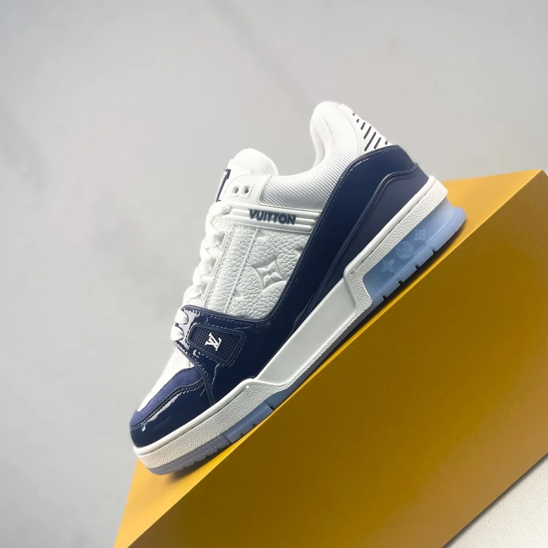Louis Vuitton Low-top fashion sports shoes men s sports shoes Louis Vuitton Low-top fashion sports shoes men s sports shoes