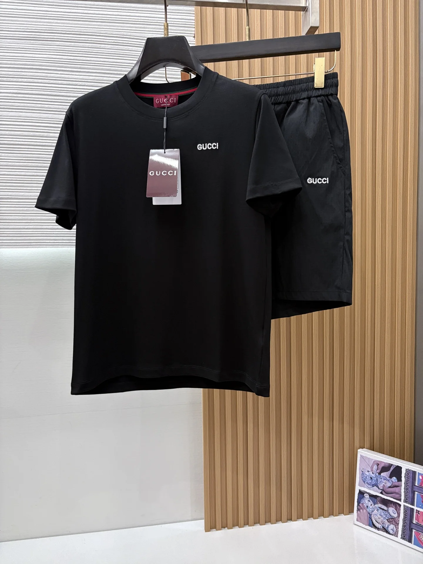 Gucci Latest round neck short sleeve set Gucci Latest round neck short sleeve set