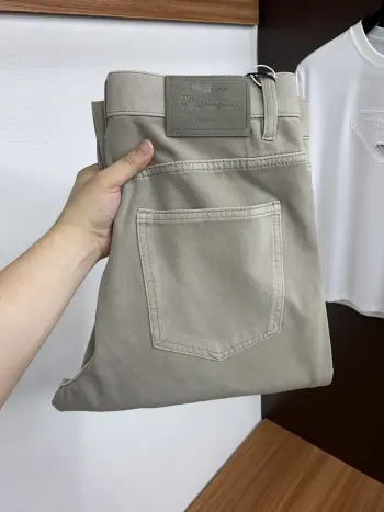 Early Spring Latest Trend Denim Pants Replica Loro Piana Jeans