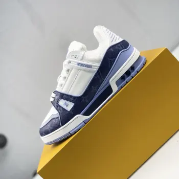 Low-top fashionable sports shoes men s sports shoes Replica Louis Vuitton Mens Sneakers