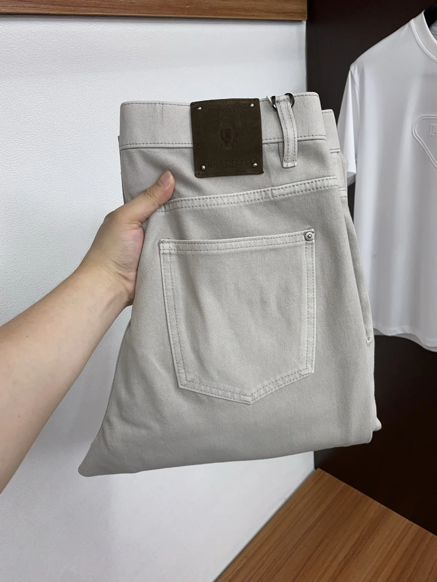 Brunello Cucinelli Early spring latest style jeans