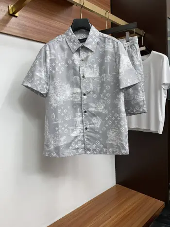 Spring and summer new casual shorts and jacket set Replica Louis Vuitton Shirts