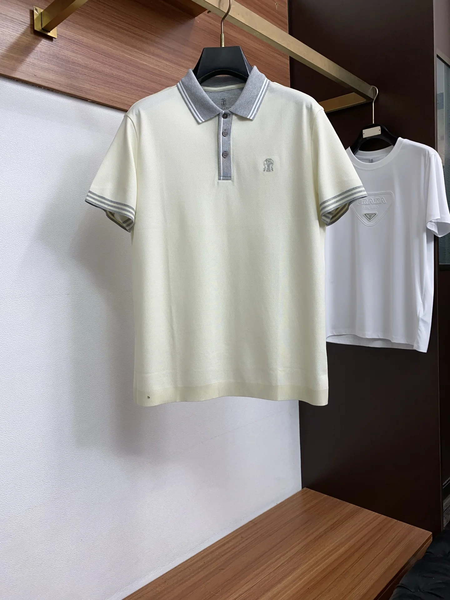 Brunello Cucinelli Spring and Summer New Fine Stripe Pique Business Polo Brunello Cucinelli Spring and Summer New Fine Stripe Pique Business Polo