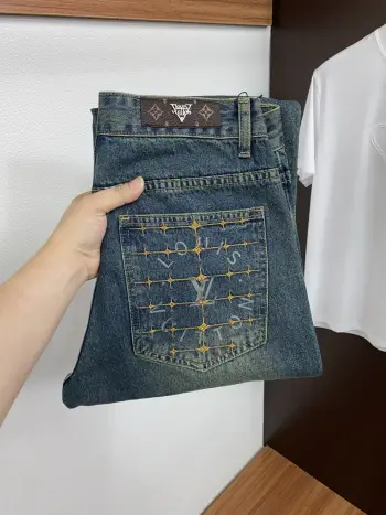 Early spring latest style jeans Replica Louis Vuitton Jeans