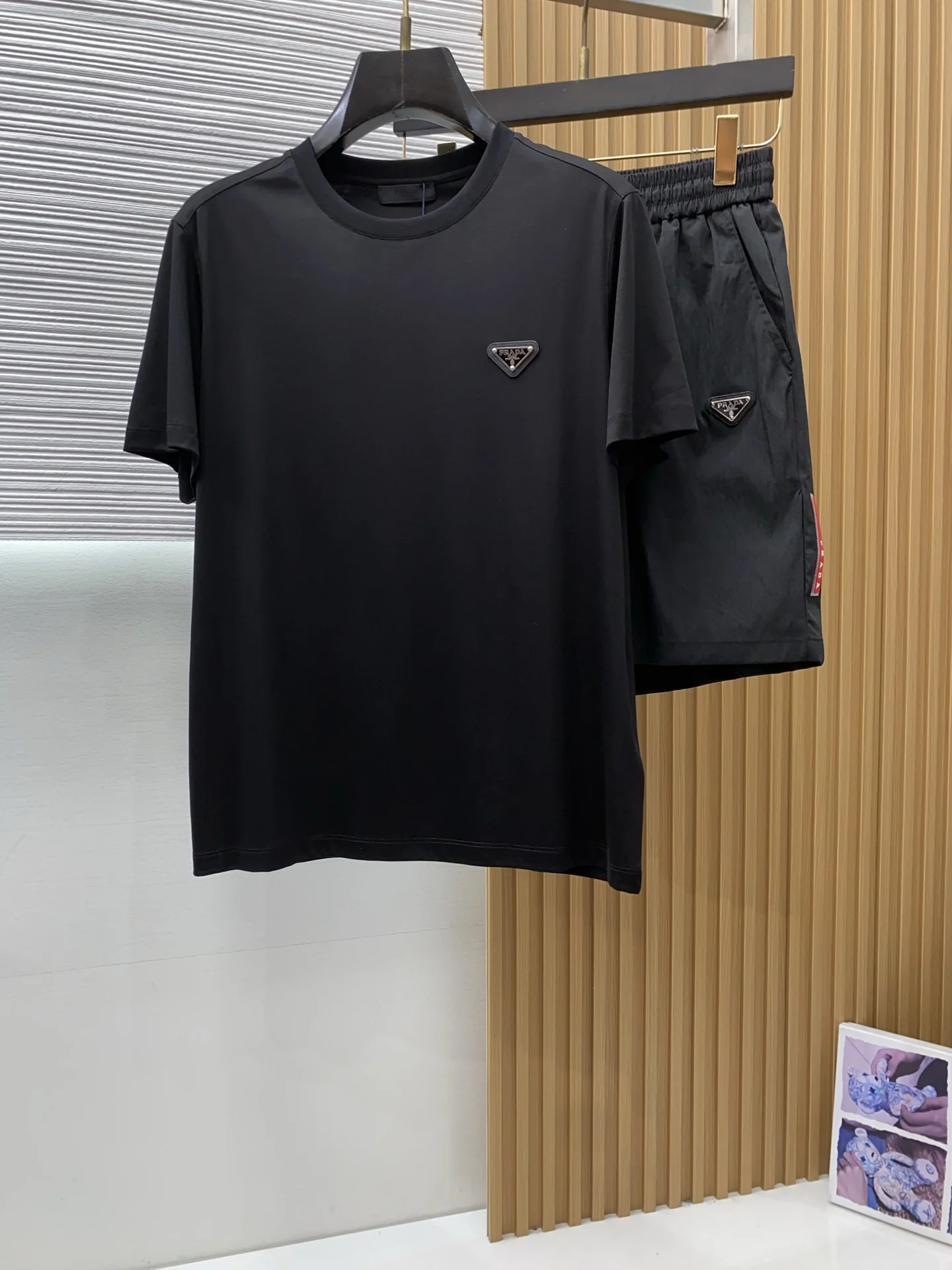 Prada Spring and summer new casual shorts set Prada Spring and summer new casual shorts set