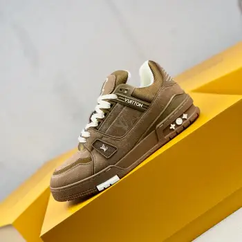 Low-top fashionable sports shoes men s sports shoes Replica Louis Vuitton Mens Sneakers