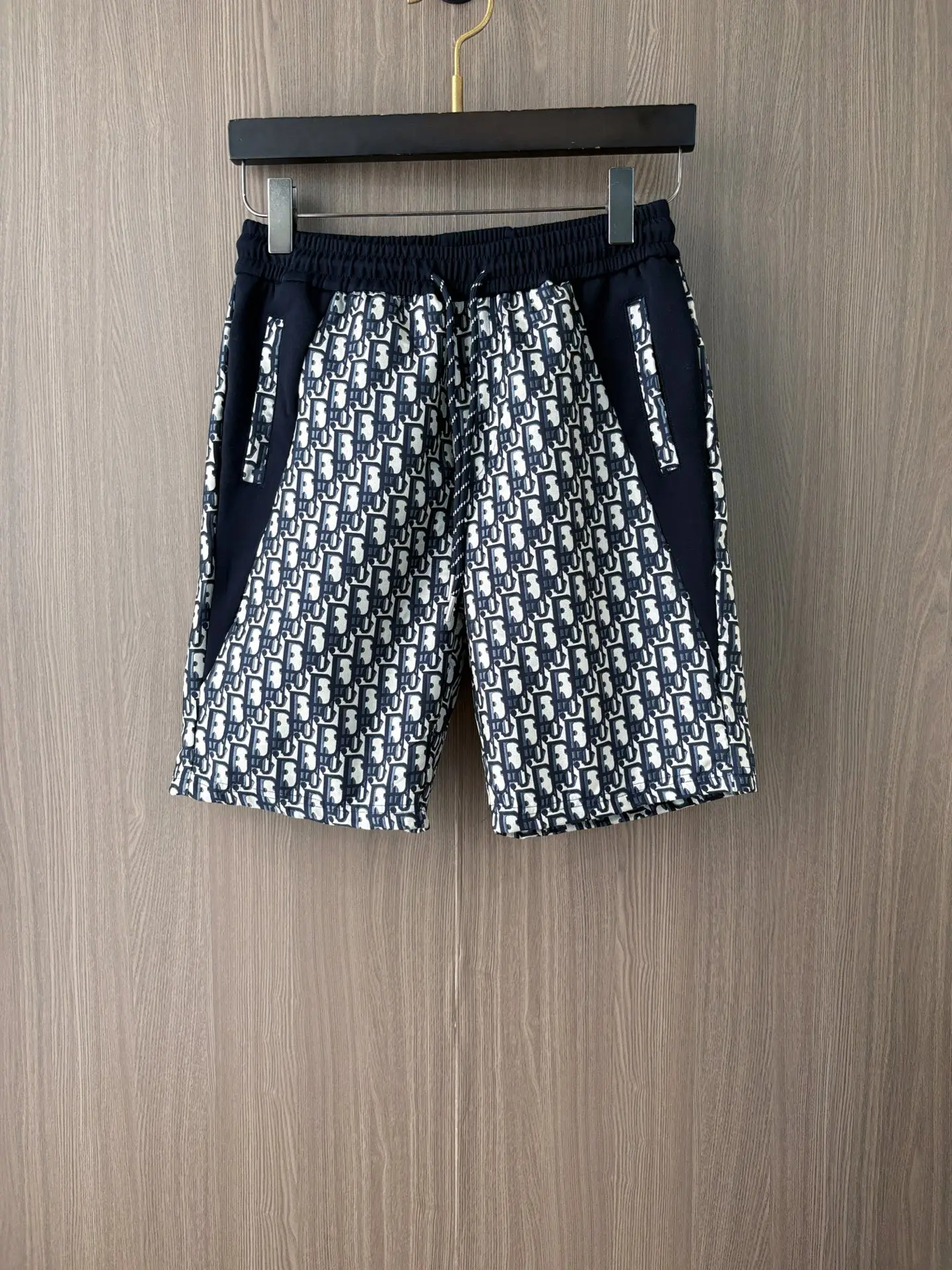 Dior Spring and summer new casual shorts Dior Spring and summer new casual shorts