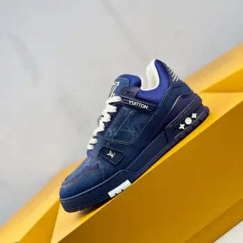 Low-top fashionable sports shoes men s sports shoes Replica Louis Vuitton Mens Sneakers