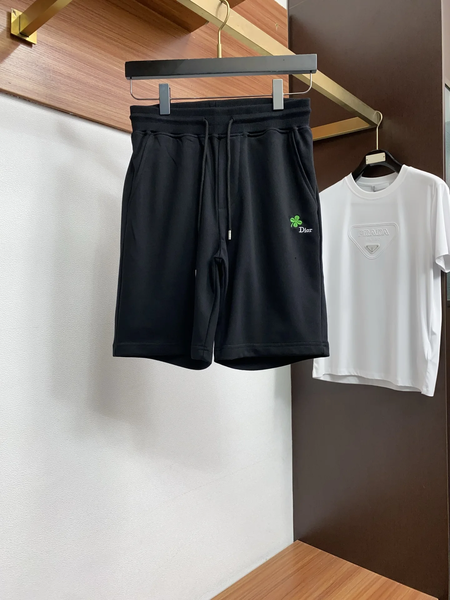Dior Spring and summer new casual shorts Dior Spring and summer new casual shorts
