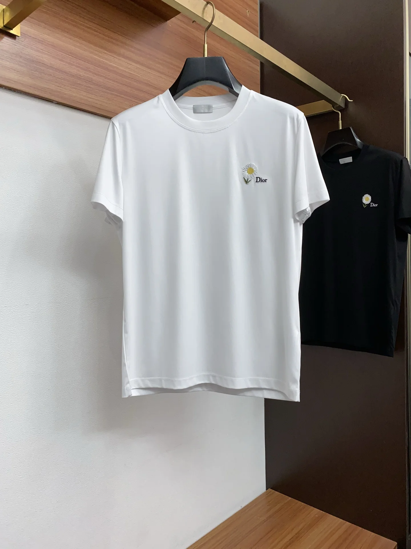 Dior Latest short-sleeve round-neck T-shirt