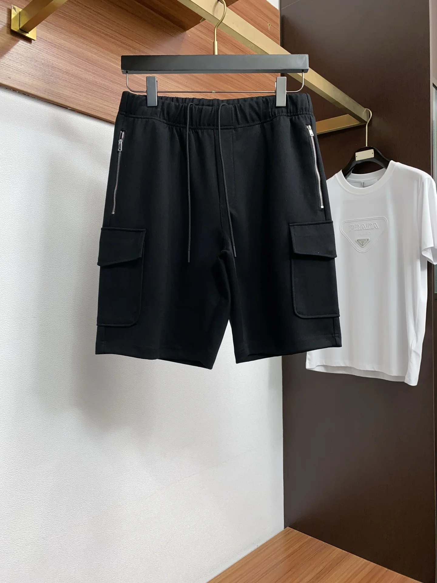 Prada Spring and summer new casual shorts