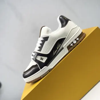 Low-top fashionable sports shoes men s sports shoes Replica Louis Vuitton Mens Sneakers