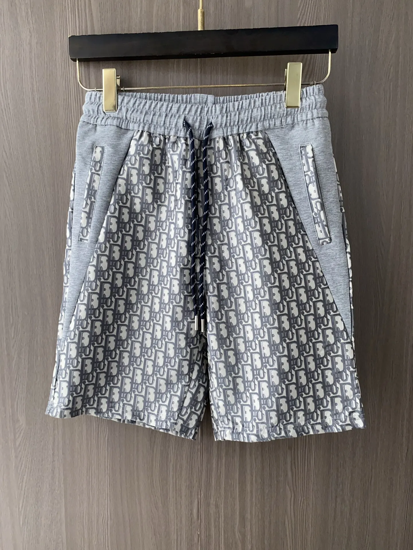 Dior Spring and summer new casual shorts Dior Spring and summer new casual shorts