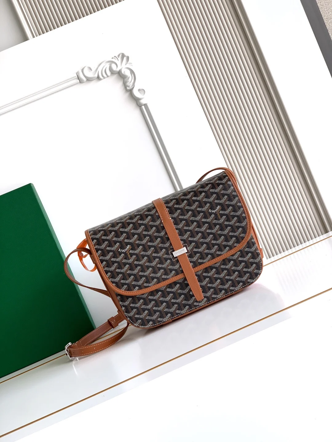 Goyard 020183 Canvas Medium Bag Women s Crossbody Bag