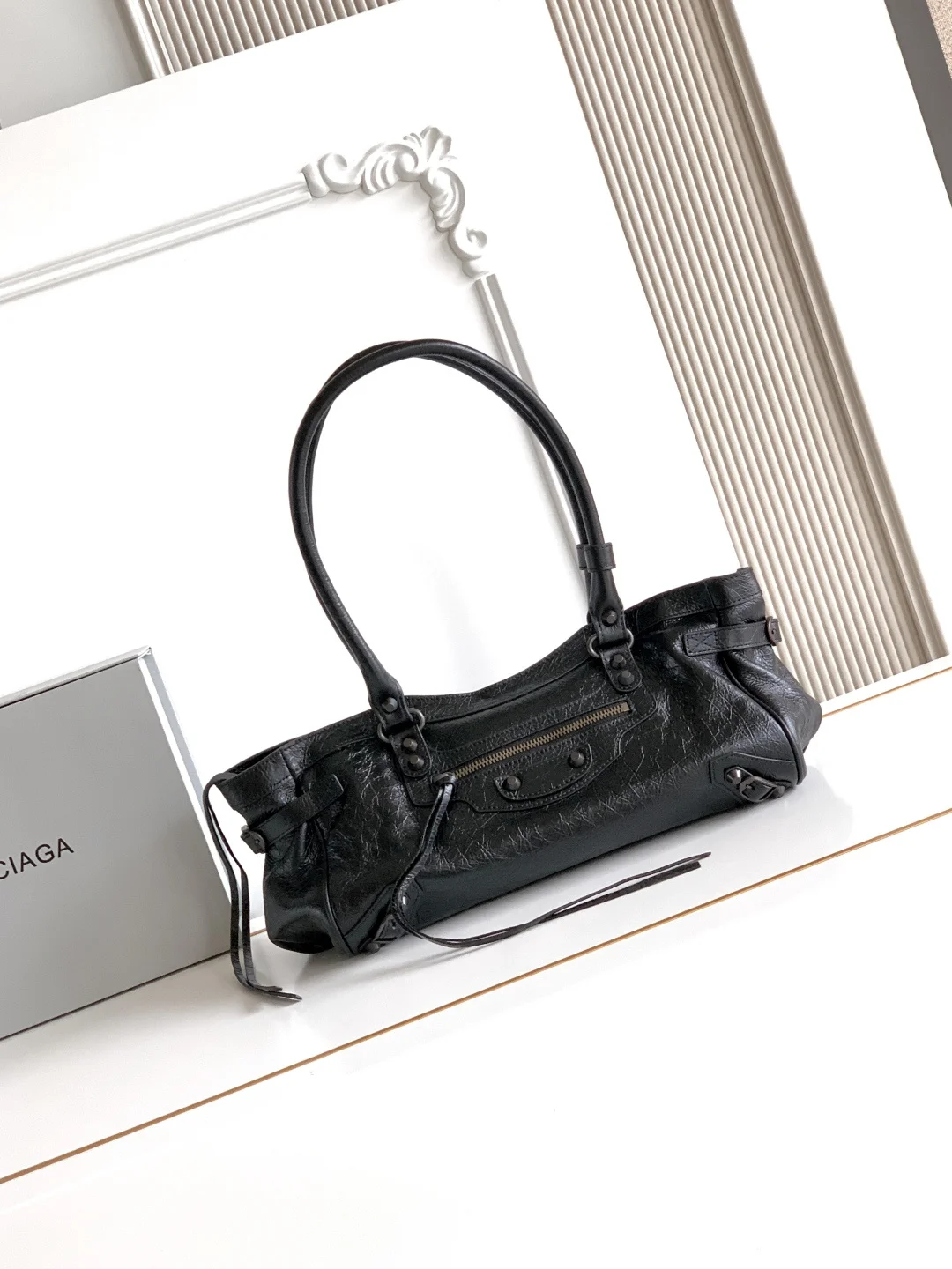 Balenciaga 2016 Horizontal Motorcycle Bag Women s Shoulder Bag Balenciaga 2016 Horizontal Motorcycle Bag Women s Shoulder Bag