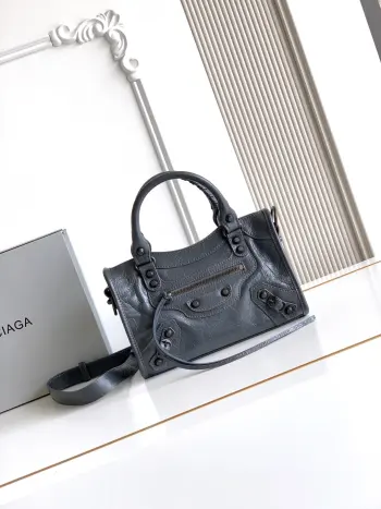 2022 Green Striped Black Buckle Handbag Women s Crossbody Bag Replica Balenciaga womens bags