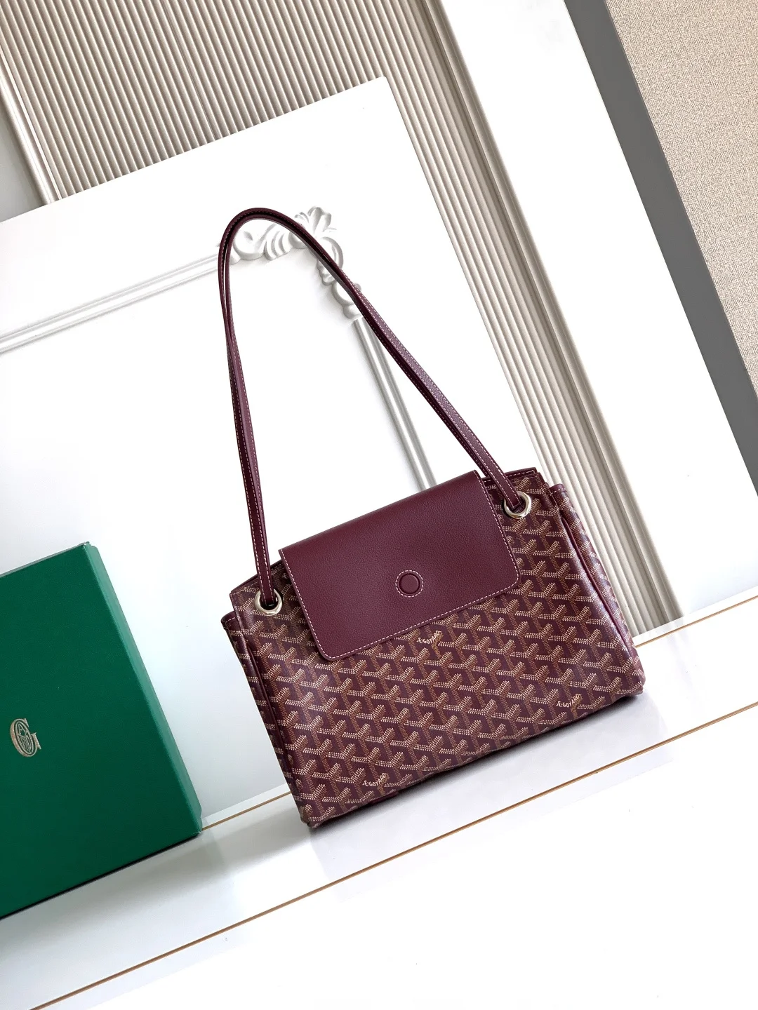Goyard 6685 Foldable Leather Flap Bag Women s Shoulder Bag Goyard 6685 Foldable Leather Flap Bag Women s Shoulder Bag