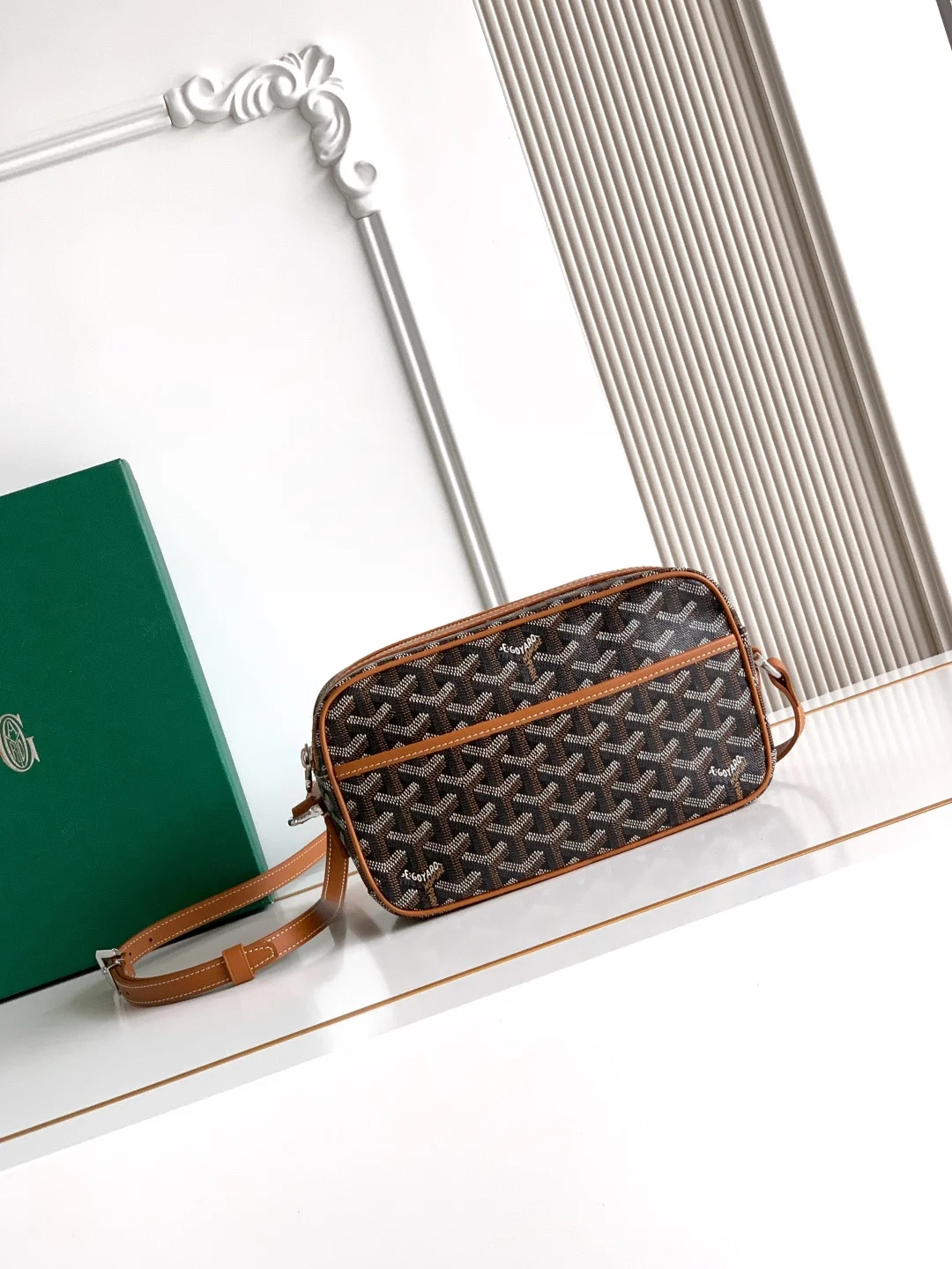 Goyard 8304 Camera Bag Women s Crossbody Bag Goyard 8304 Camera Bag Women s Crossbody Bag