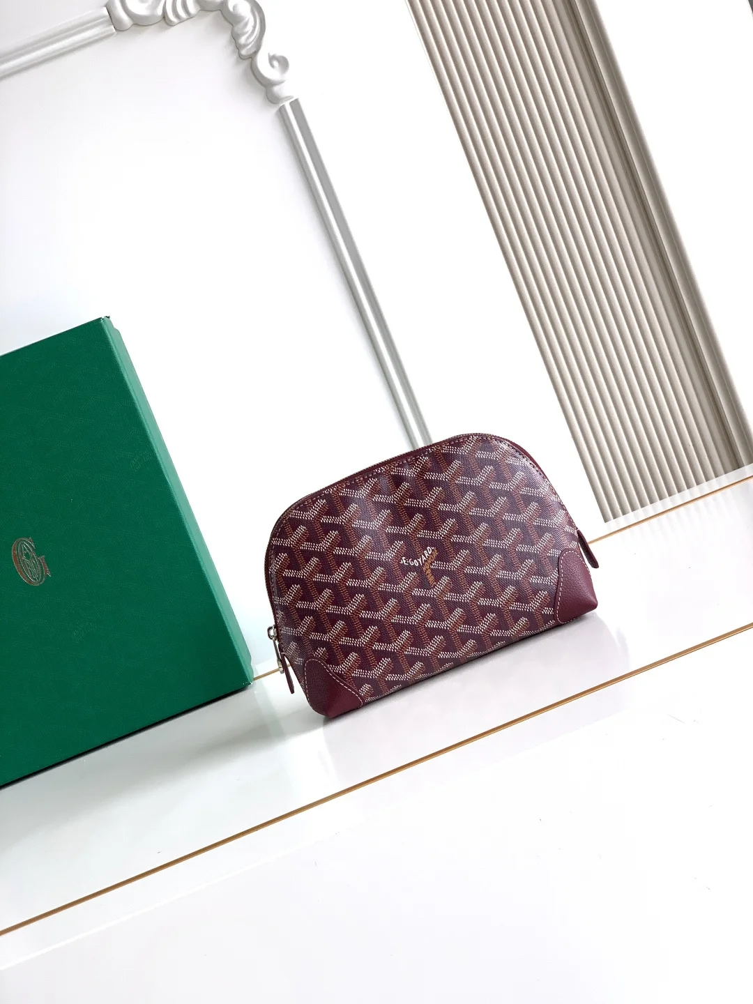 Goyard 6107 Top Round Makeup Bag Women s Clutch Goyard 6107 Top Round Makeup Bag Women s Clutch