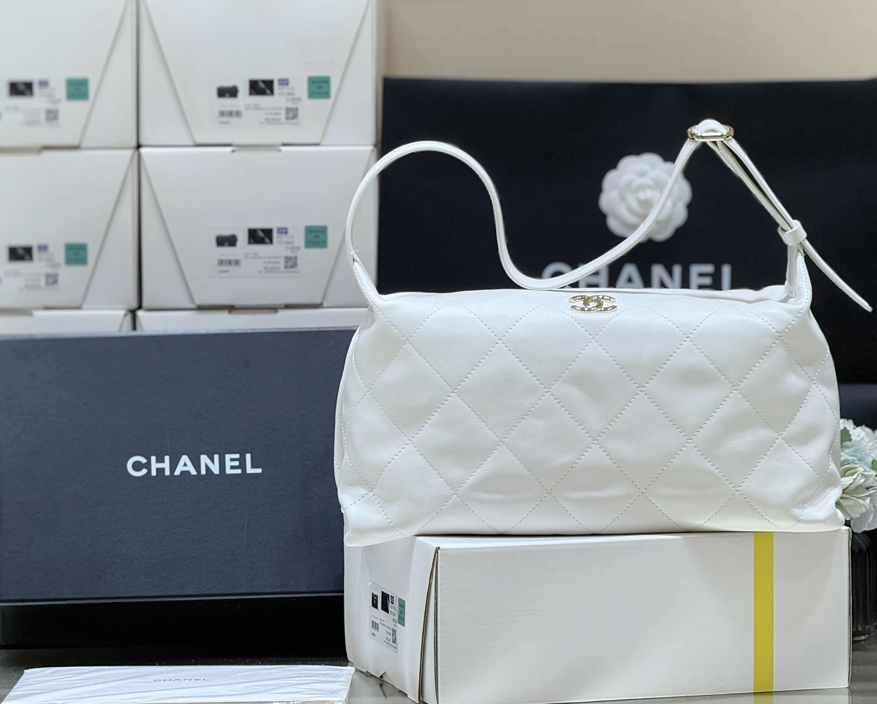 Chanel AS6139 Vegetable Basket Underarm Bag Women s Shoulder Bag Chanel AS6139 Vegetable Basket Underarm Bag Women s Shoulder Bag