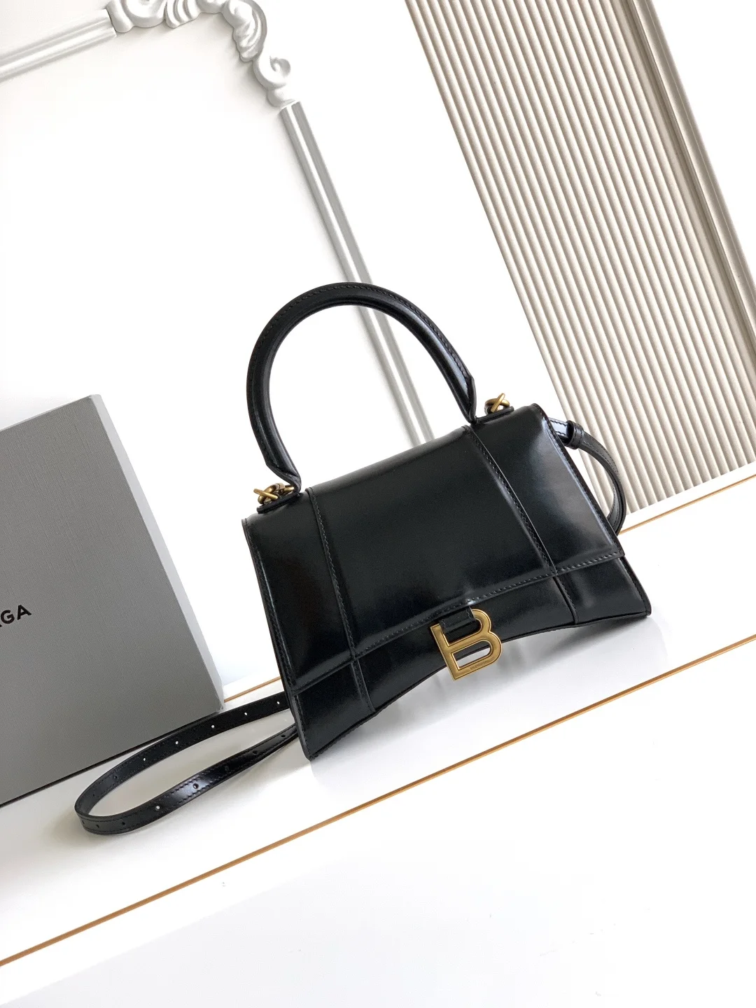 Balenciaga 8896 Plain Black New Hourglass Bag Women s Crossbody Bag Balenciaga 8896 Plain Black New Hourglass Bag Women s Crossbody Bag