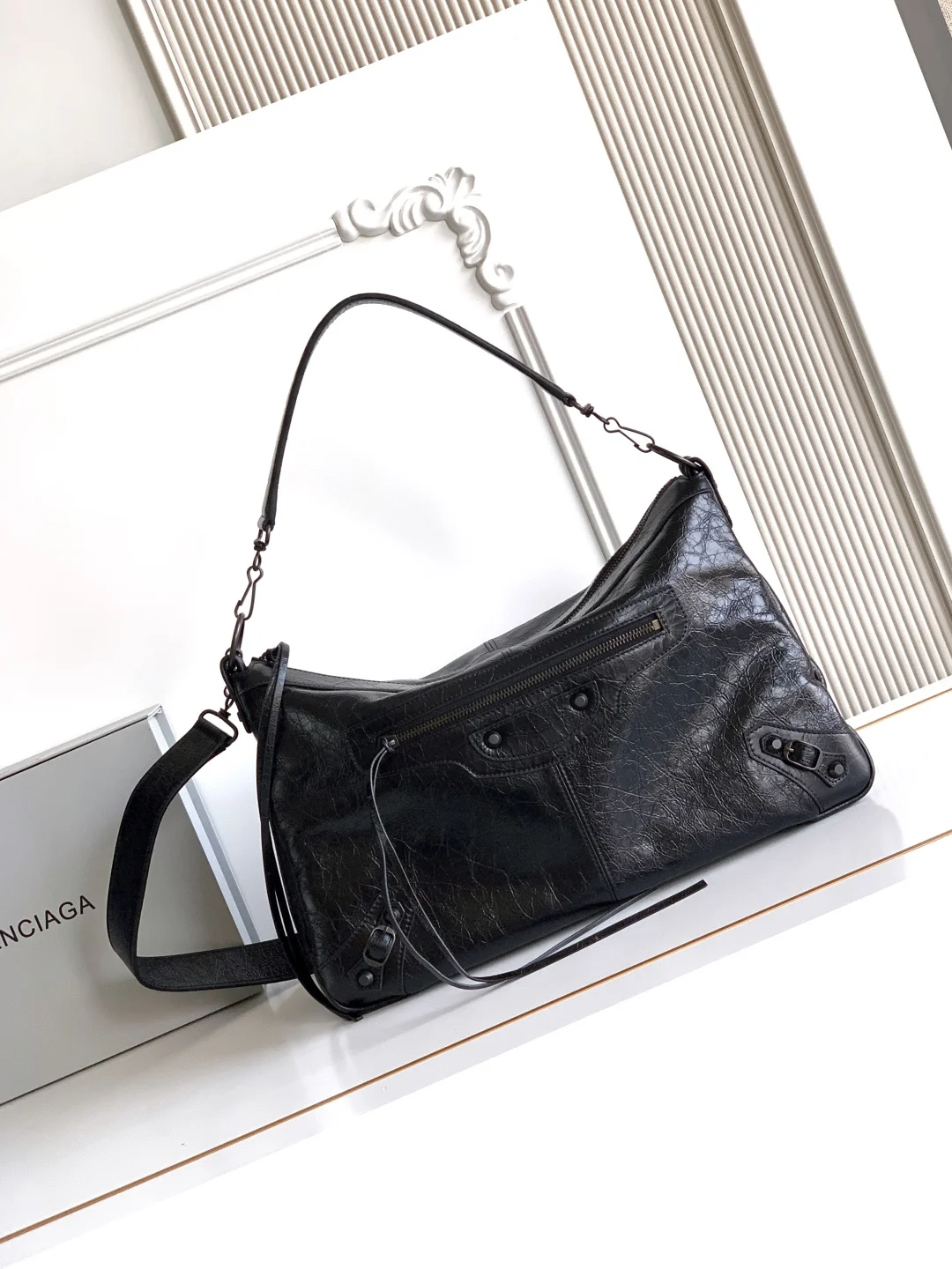Balenciaga 2026 New Camera Bag Women s Crossbody Bag Balenciaga 2026 New Camera Bag Women s Crossbody Bag