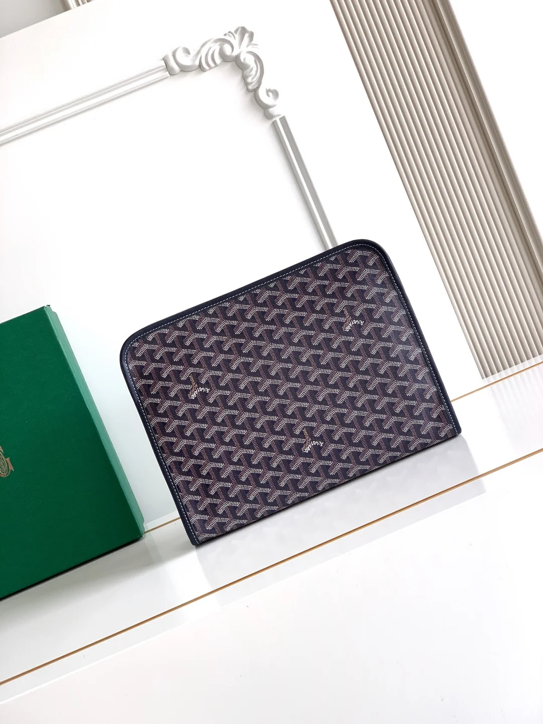 Goyard 2301 Large Toiletry Bag Men s Clutch Bag