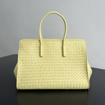 868327 lambskin woven handbag women s tote bag Replica Bottega Veneta womens bags
