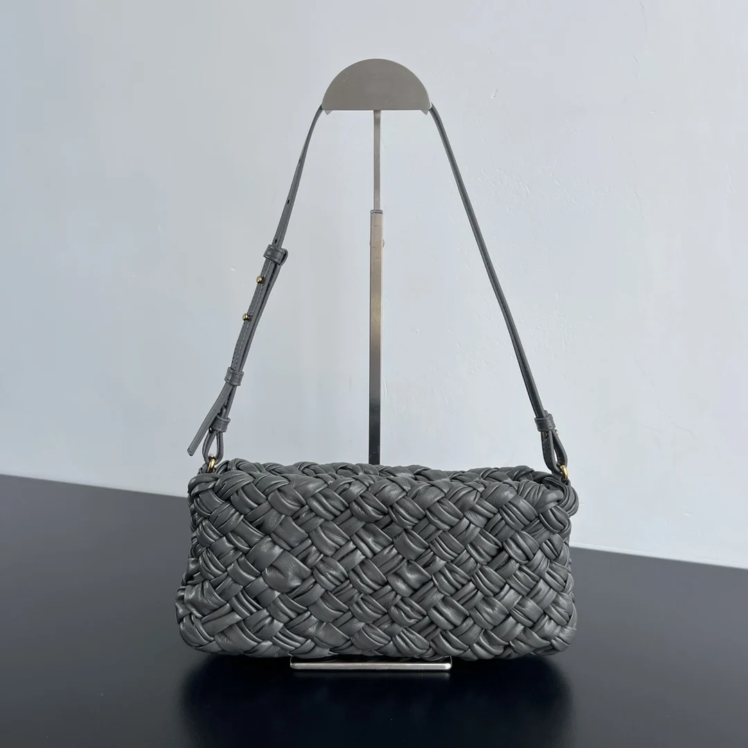 Bottega Veneta 785780 Woven Underarm Bag Women s Crossbody Bag
