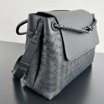 807715 New Men s Grain Surface Bag Men s Crossbody Bag Replica Bottega Veneta mens bags