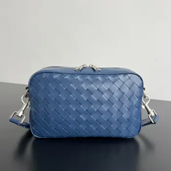 755923 New Woven Camera Bag Men s Crossbody Bag Replica Bottega Veneta mens bags