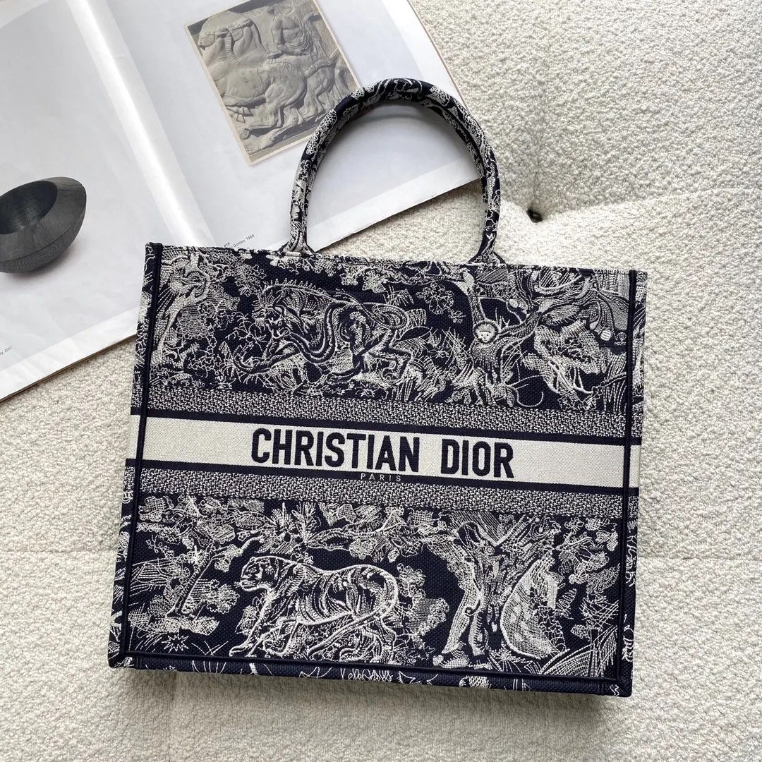 Dior 8001 Black and White Tiger Shopping Bag Women s Tote Bag