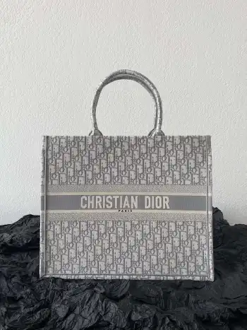 Old Flower Gray Shopping Bag Women s Tote Bag Replica Dior womens bags