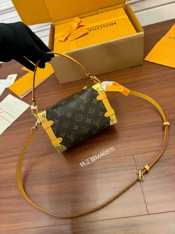 M46815 Imported Diamond Pattern Fabric Handbag Women s Crossbody Bag Replica Louis Vuitton womens bags