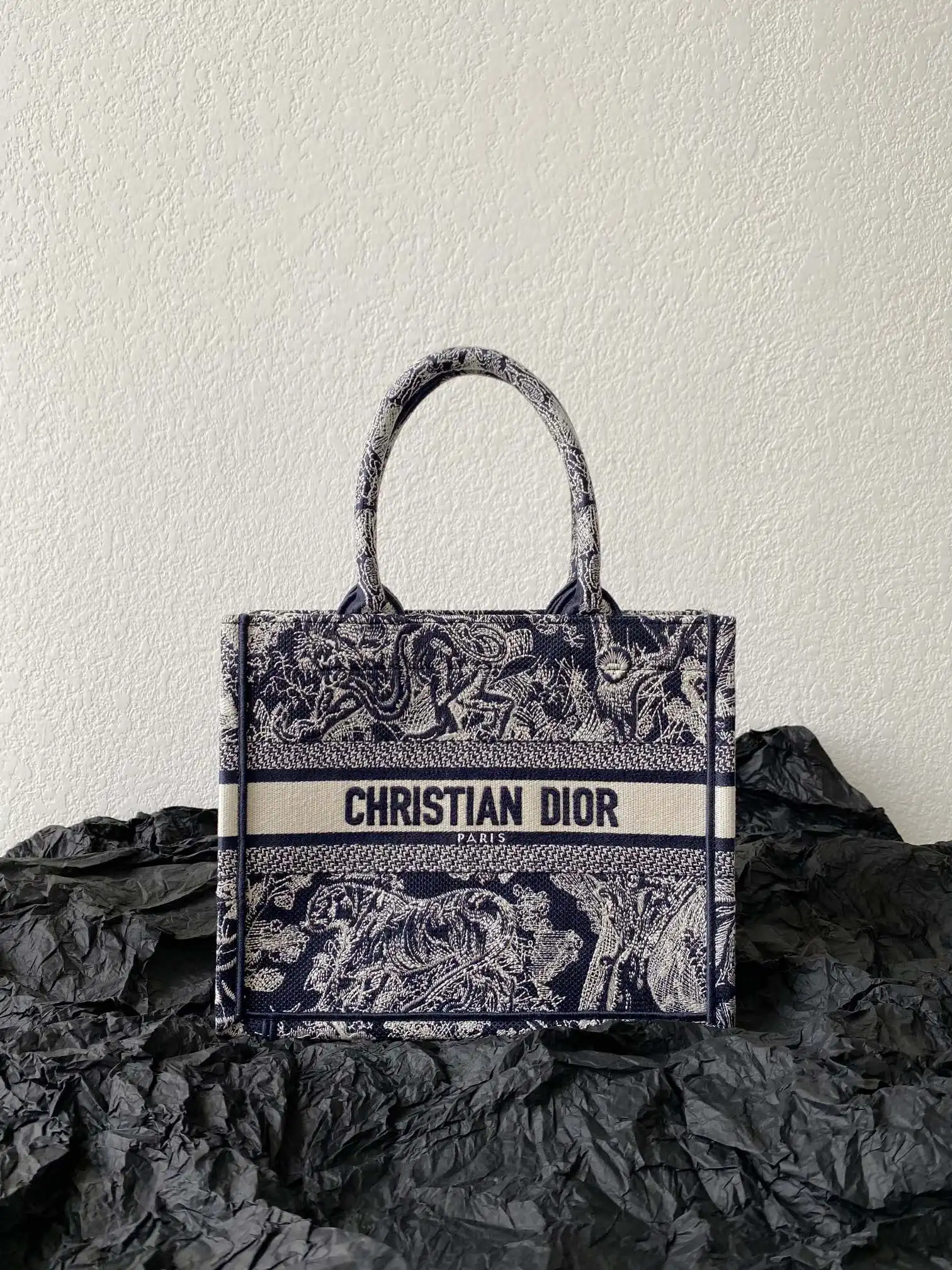 Dior 8002 Black and White Tiger Shopping Bag Women s Tote Bag Dior 8002 Black and White Tiger Shopping Bag Women s Tote Bag