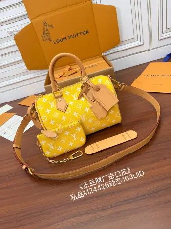 M24426 Italian A-grade leather handbag Women s crossbody bag Replica Louis Vuitton womens bags