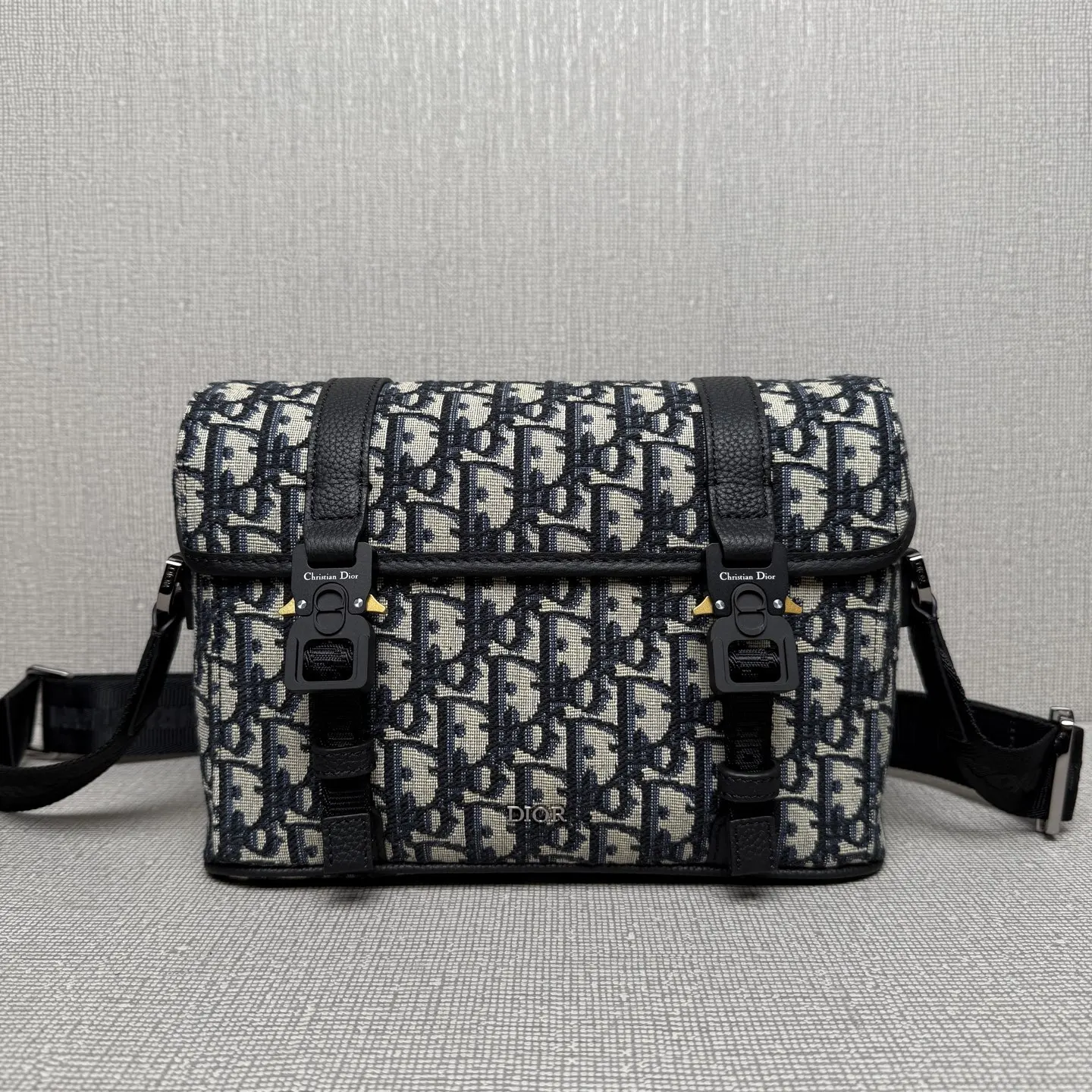 Dior 9271 Leather Flap Messenger Bag for Men