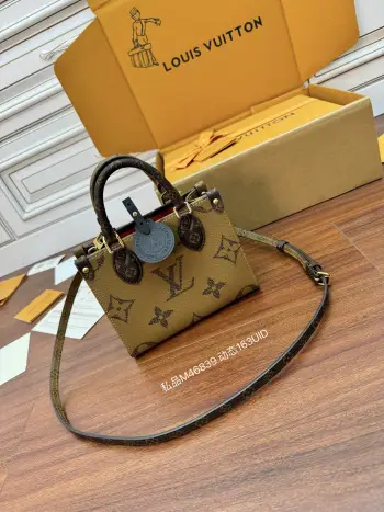 M46839 Imported Diamond Pattern Fabric Handbag Women s Crossbody Bag Replica Louis Vuitton womens bags